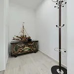 Hrast